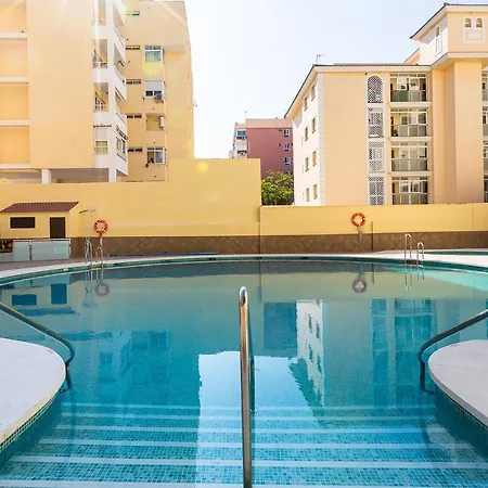 Apartment Estudio, Wifi, Fire Tv Amazon, Piscinas, Playa, Centrico