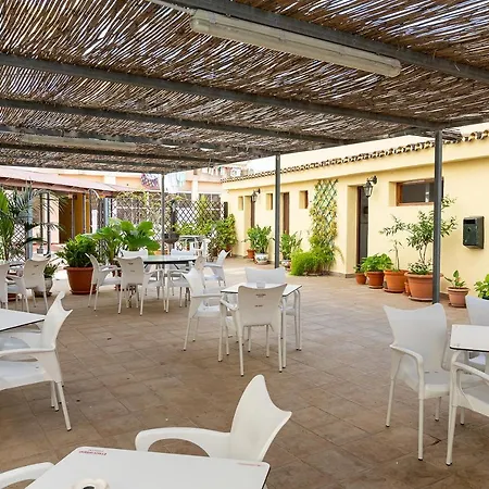 Estudio, Wifi, Fire Tv Amazon, Piscinas, Playa, Centrico *